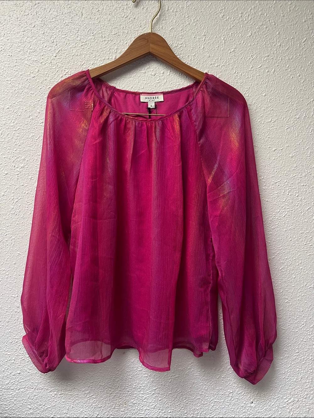 Andree Fuchsia Sheer Long-Sleeve Peasant Blouse